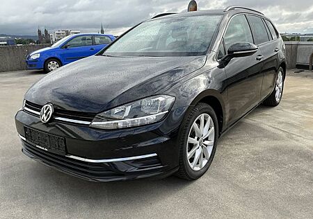 VW Golf Volkswagen VII Variant Comfortline /SHZ/ Navi/CarPlay