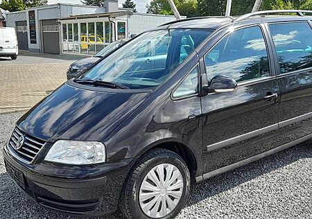 VW Sharan Volkswagen .Klima.7 Sitzer.TÜV/Neu.+Allwetterreifen