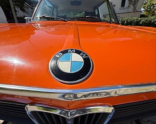 BMW 1602 in Inka