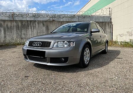 Audi A4 Avant - nur 89Tkm, SLine, Klima, 8-Fach