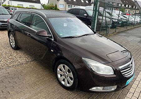 Opel Insignia A Sports Tourer Sport*TÜV NEU*1 HAND*