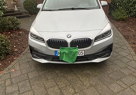 BMW 2er 218 Gran Tourer 218d xDrive Advantage