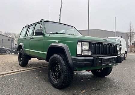 Jeep Cherokee 4.0 limited H-Kennzeichen Tüv 2 Jahre