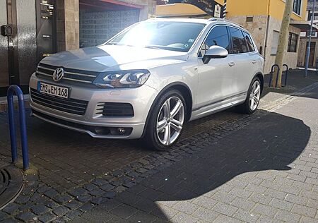 VW Touareg Volkswagen 3.0 V6 TDI Tiptronic TÜV 2026