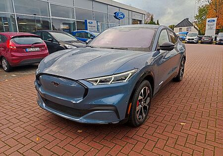 Ford Mustang Mach-E Standard Range 198kW, AWD Premium