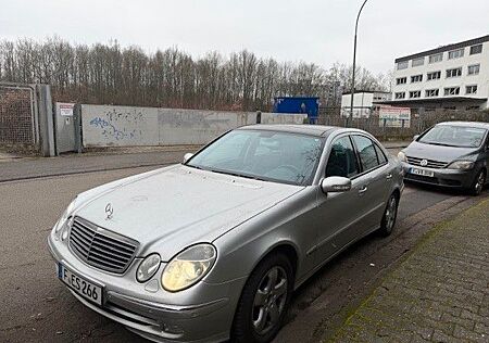 Mercedes-Benz E 240 Avantgarde (2002, Ohne TÜV)