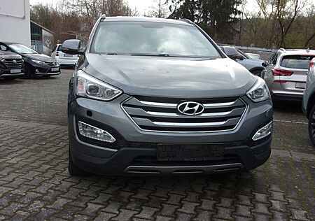 Hyundai Santa Fe Style 2WD