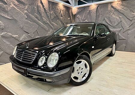 Mercedes-Benz CLK 320 ELEGANCE/LEDER/MEMORY/TÜV 04.2026