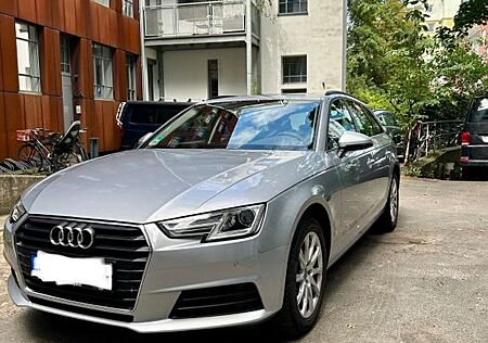 Audi A4 Top-gepflegter Avant 40 TDI S tronic | N