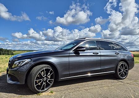 Mercedes-Benz C 250 BlueTEC 4MATIC T AVANTGARDE Autom. AVA...