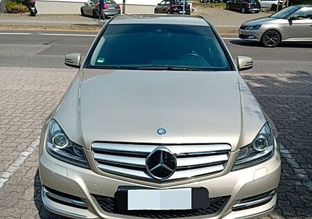 Mercedes-Benz C 350 CDI BlueEFFICIENCY ELEGANCE Autom. ELE...