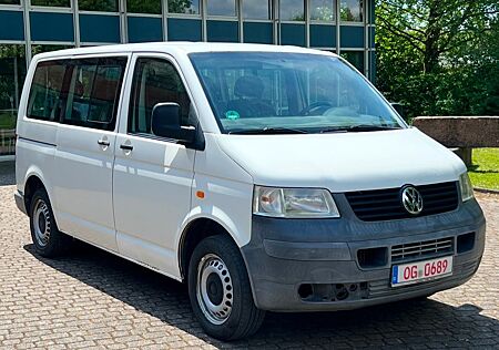 VW T5 Transporter Volkswagen 1.9TDI Rostfrei 9-Sitzer AHK