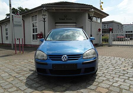 VW Golf Volkswagen 1.6 *Klima*