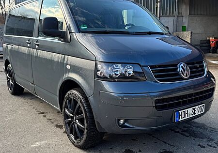 VW T5 Caravelle Volkswagen T5 2,5 TDI 4 Motion / TÜV Neu / AHK / Standh.