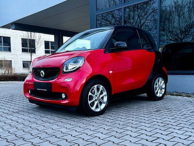 Smart ForTwo Coupe WEINIG KM*AUTOMA*KLIMA*PANO*SHZ*PDC