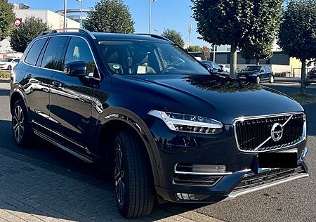 Volvo XC 90 XC90 D5 AWD Geartronic Momentum - 360° - Leder