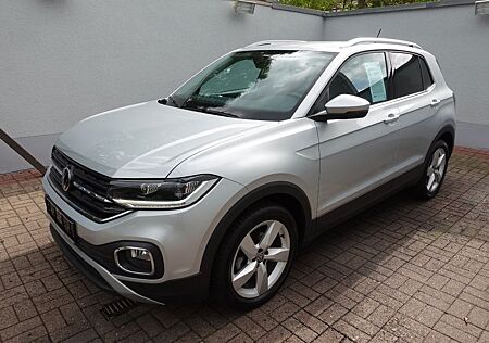VW T-Cross Volkswagen 1,0 TSI Style NAV GJR RFK LED