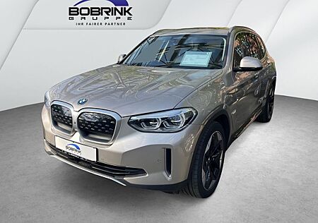 BMW iX3 Elektro Head Up AHK Pano LED ParkAss. H/K