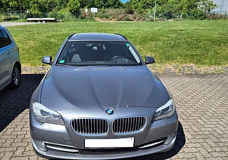 BMW 530d xDrive Touring -