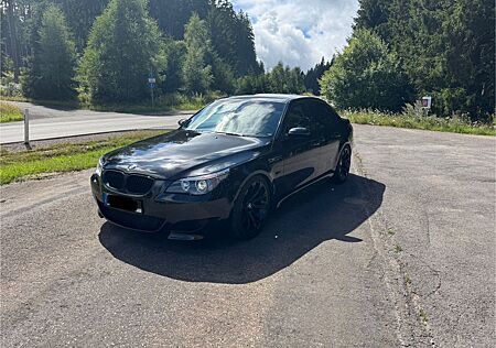 BMW M5 E60