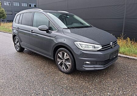 VW Touran Volkswagen 2.0 TDI SCR DSG Highline Highline