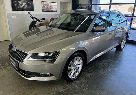 Skoda Superb Combi 2.0 TDI DSG Style+AHK+1. Hand