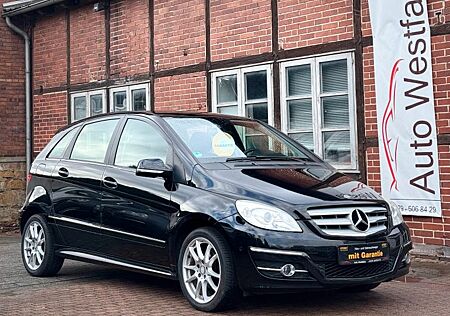 Mercedes-Benz B 180 *1Hand*AHK*Sitzheizung*Parkhilfe