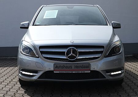 Mercedes-Benz B 200 Automatik/Stdheizung/Navi/Panorama/Leder