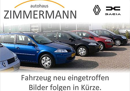 Renault Clio Techno TCe 90 KLIMA KEYLESS PDC KAMERA LED