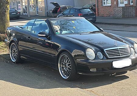 Mercedes-Benz CLK 320 AVANTGARDE Avantgarde