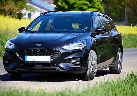 Ford Focus 1,5 EcoBoost 110kW ST-Line Turnier ST-Line