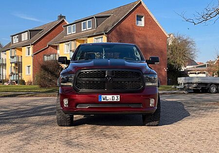 Dodge RAM 1500 Quad Cab SLT Bighorn 5.7L HEM