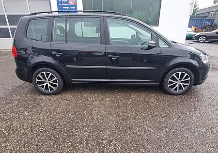 VW Touran Volkswagen 1.6 TDI Comfortline Klimaauto Tempomat