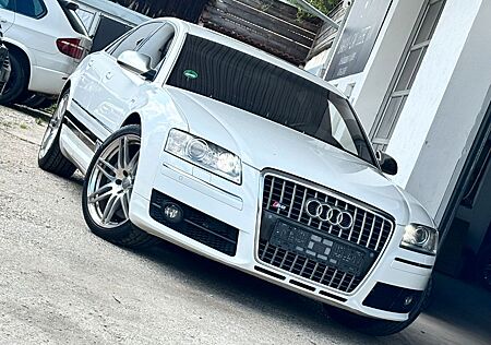 Audi S8 5.2i tiptronic quattro *ALPIN-WEIß*