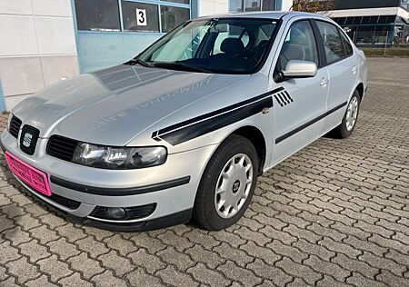 Seat Toledo Signo 1,8 20V Klimaautomatik /TÜV 2/2026