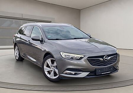 Opel Insignia 4x4*AUTOMATIK*NAVI*BI XEN+LED+SCHECKEFT