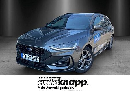 Ford Focus Turnier ST-Line X PDC WinterPaket HUD