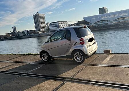 Smart ForTwo *PASSION*TÜV NEU*94.000KM*KLIMA*VOLLAUTOM.
