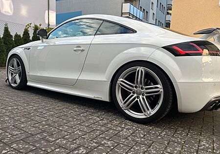 Audi TT Coupe 2.0 quattro S line competition style