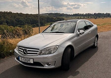 Mercedes-Benz CLC 250 V6 Sportcoupé | 94.322 km