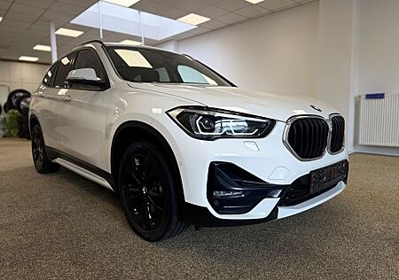 BMW X1 20i Sport / AMBIENTE / HEAD UP / FULL LED
