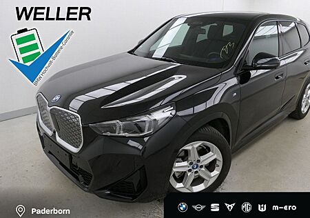 BMW iX1 xDrive30 M Sport DAPro,HUD,eSitze,LCPro