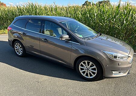 Ford Focus 1.0 Ecoboost Turnier Titanium Winter-