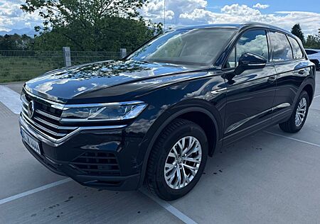 VW Touareg Volkswagen 3.0 V6 TDI-4MOTION-Luftfederung-LED-AHK
