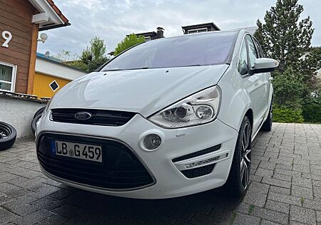 Ford S-Max 2,0 TDCi 120kW DPF Titanium PowerShift...