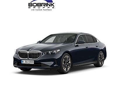 BMW 520 d Limousine M Sport AHK Standh. HK Navi LED