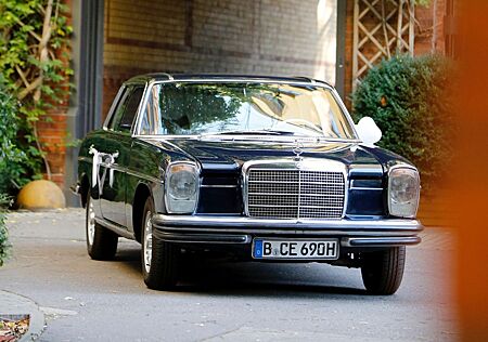 Mercedes-Benz 250 Mercedes 250CE (W114) /8 Coupé Automatik, Servo,