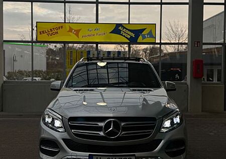 Mercedes-Benz GLE 350 Mercedes GLE 350d 4MATIC | AMG | Pano | Luftfede