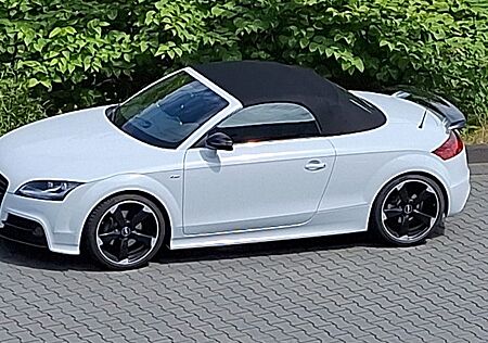 Audi TT Roadster 2.0 TFSI -