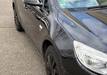 Opel Astra 1.4T +++ 150 Jahre